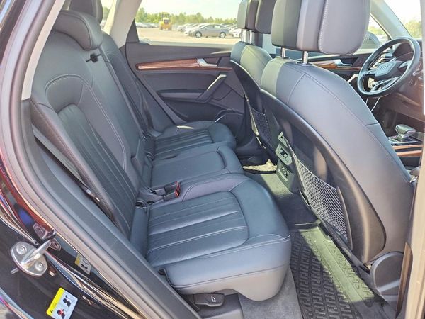 2022 AUDI Q5 S Line quattro Premium