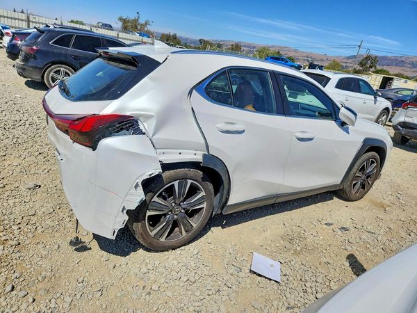 2022 LEXUS UX 200