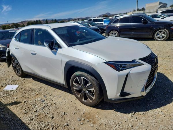 2022 LEXUS UX 200