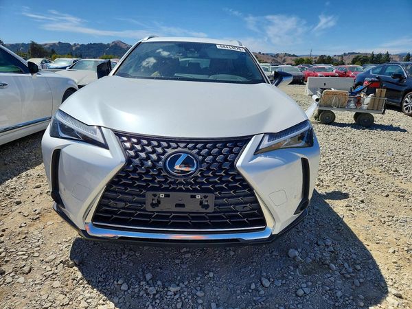 2022 LEXUS UX 200