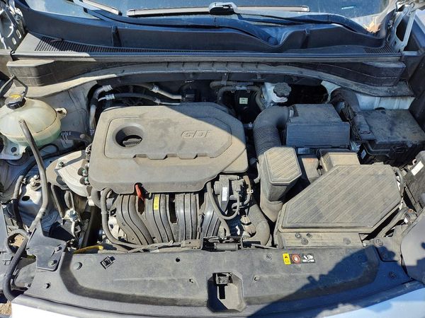 2018 KIA SPORTAGE QL — Engine bay