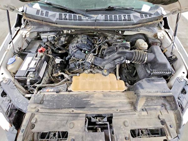 2017 FORD F150 Regular Cab — Engine bay