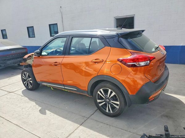 2018 NISSAN KICKS