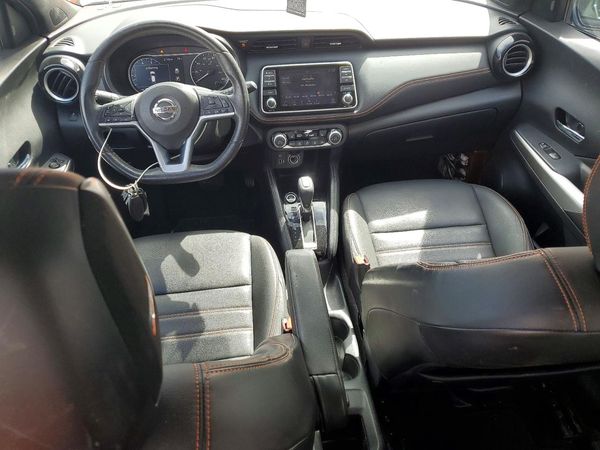 2018 NISSAN KICKS