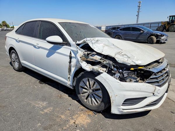 2019 VOLKSWAGEN JETTA S, SE, R-Line