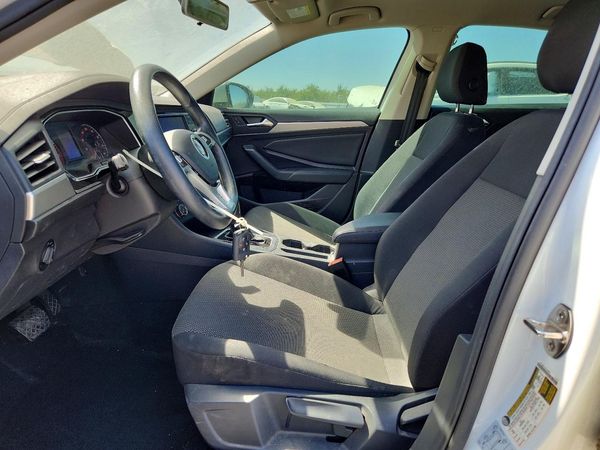2019 VOLKSWAGEN JETTA S, SE, R-Line