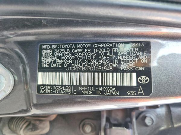 2013 TOYOTA PRIUS — VINS