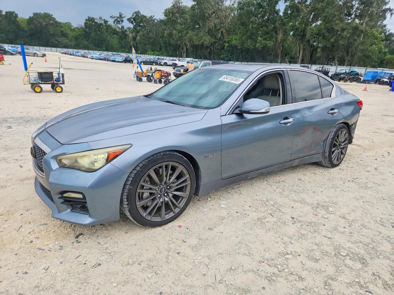 2016 INFINITI Q50 — Front 3/4