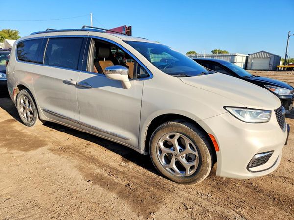 2021 CHRYSLER PACIFICA Limited