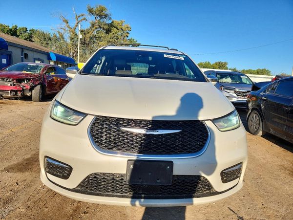 2021 CHRYSLER PACIFICA Limited
