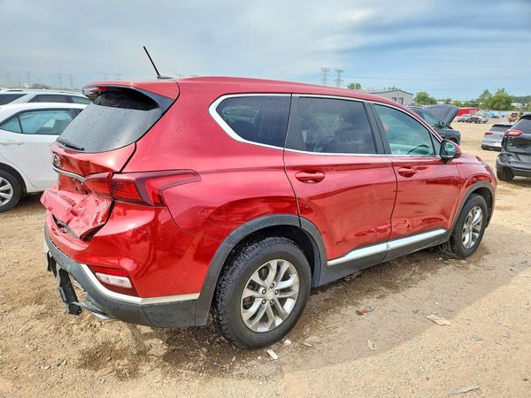 2019 HYUNDAI SANTA FE SE