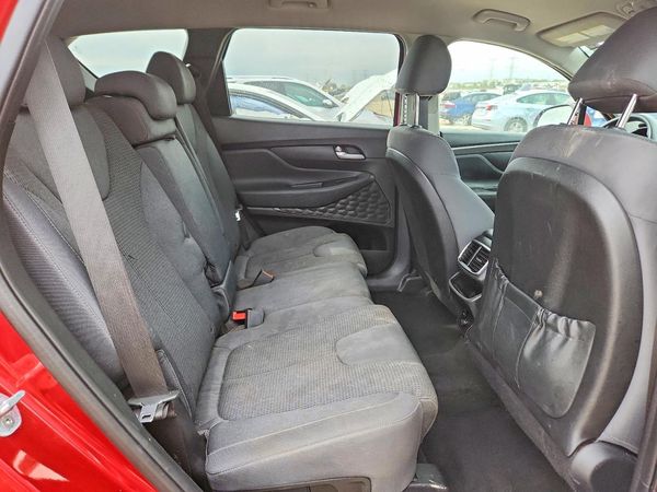 2019 HYUNDAI SANTA FE SE