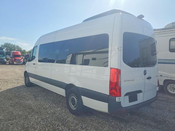2025 MERCEDES-BENZ SPRINTER