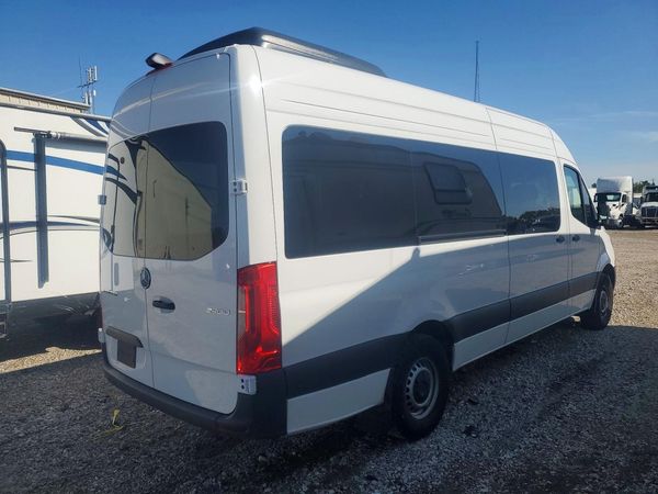2025 MERCEDES-BENZ SPRINTER