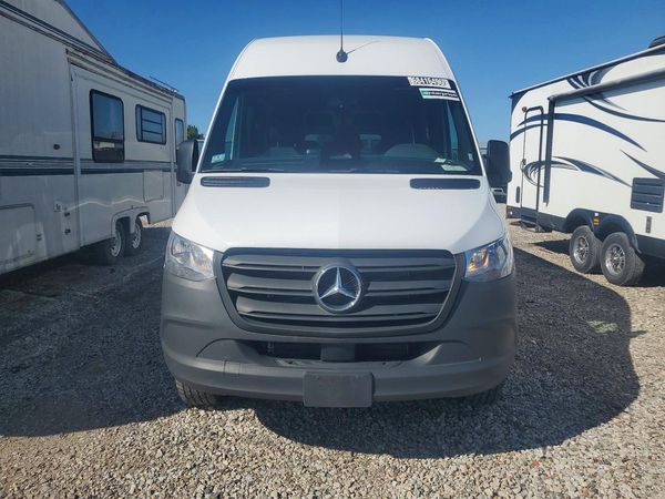 2025 MERCEDES-BENZ SPRINTER