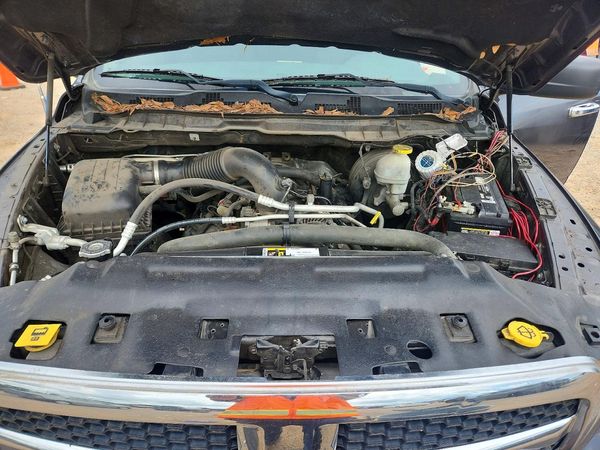 2020 RAM 1500 SLT — Engine bay