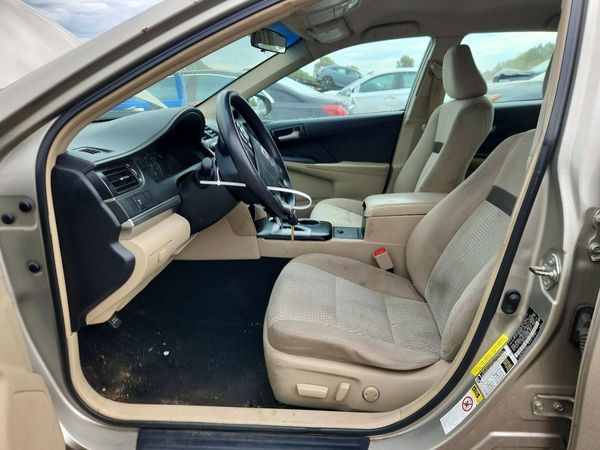 2013 TOYOTA CAMRY — DENT
