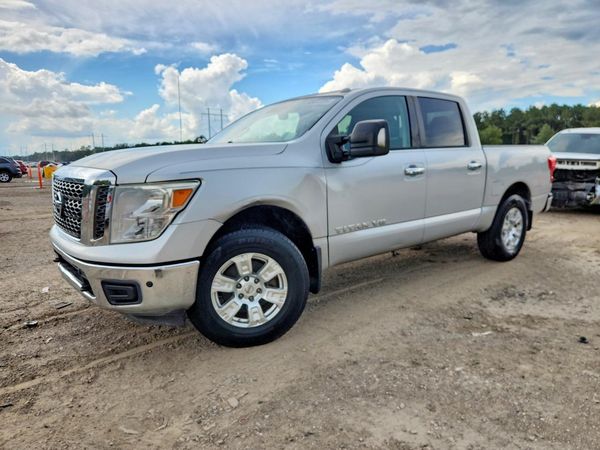2018 NISSAN TITAN