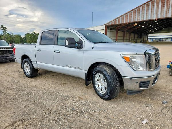 2018 NISSAN TITAN