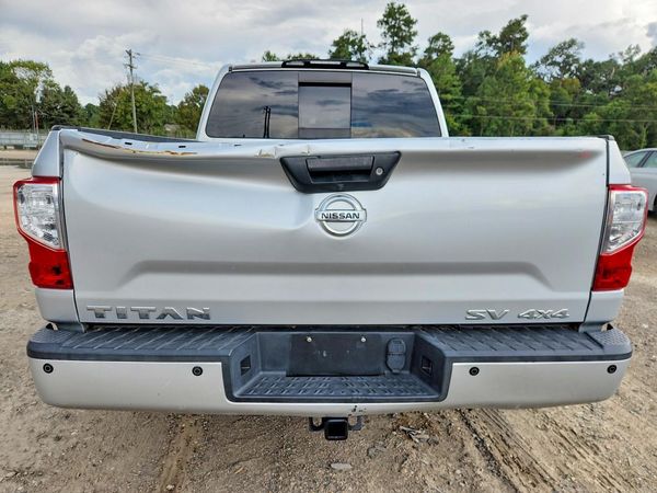 2018 NISSAN TITAN