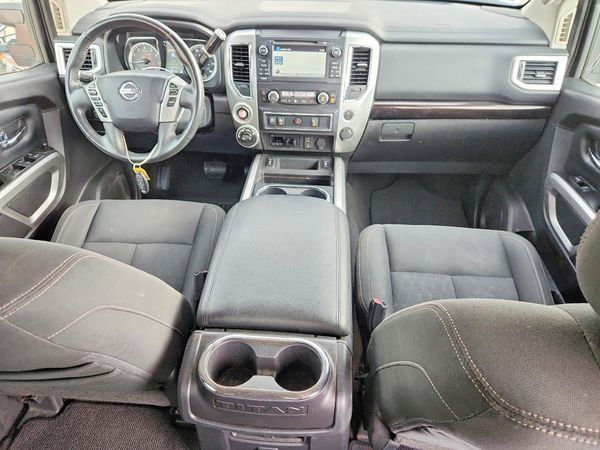 2018 NISSAN TITAN