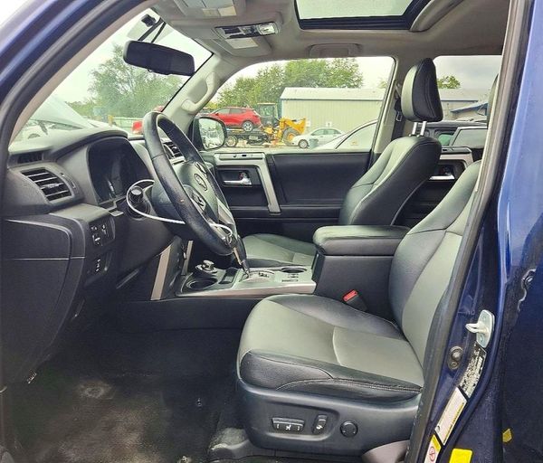 2018 TOYOTA 4RUNNER