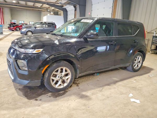 2022 KIA SOUL