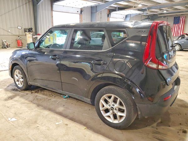 2022 KIA SOUL