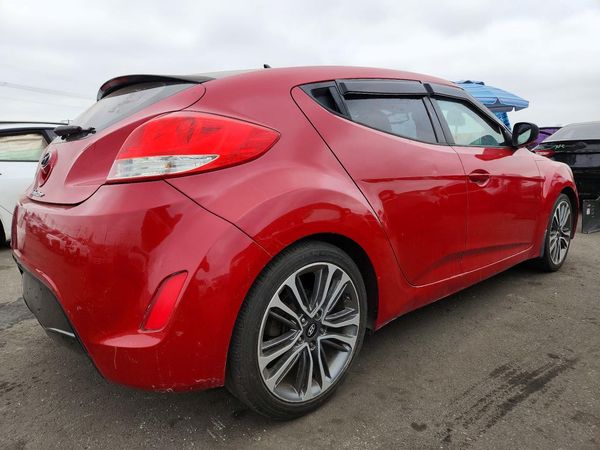 2013 HYUNDAI VELOSTER