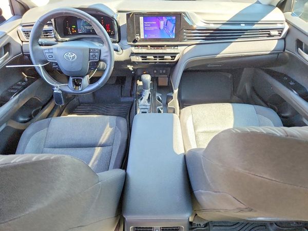 2025 TOYOTA CAMRY