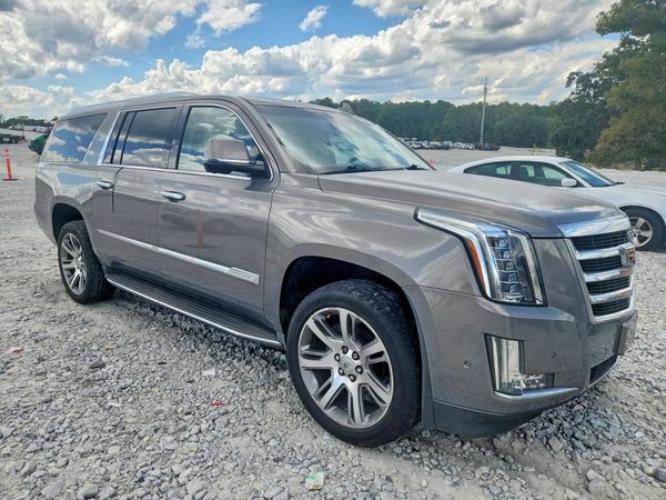 2017 CADILLAC ESCALADE