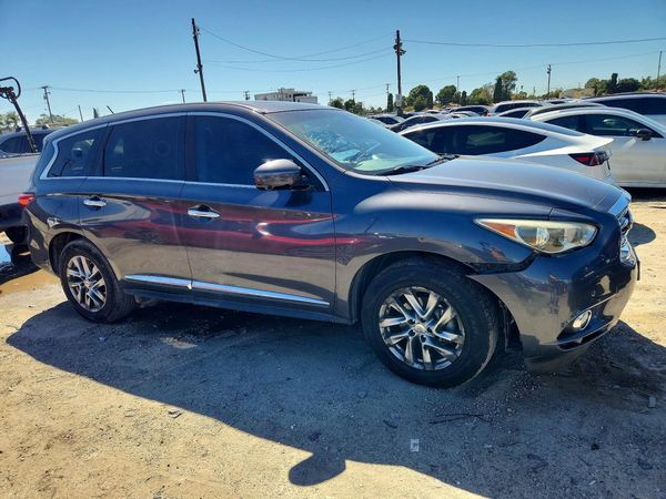 2013 INFINITI JX35 — Passenger 3/4