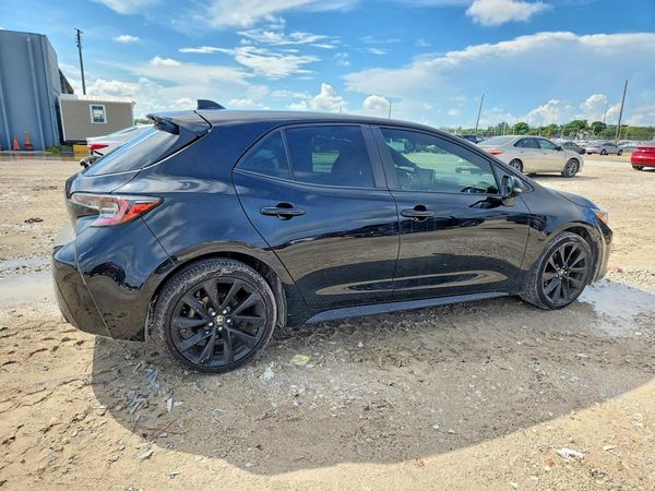 2021 TOYOTA COROLLA HA SE