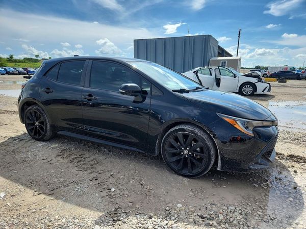 2021 TOYOTA COROLLA HA SE