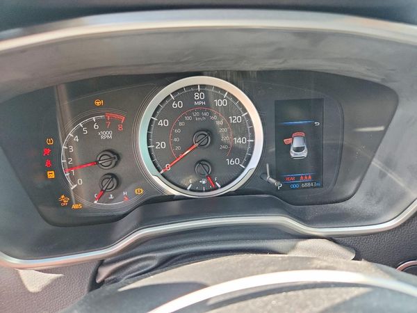 2021 TOYOTA COROLLA HA SE
