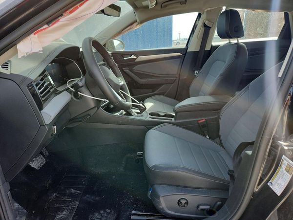 2025 VOLKSWAGEN JETTA SE — DENT