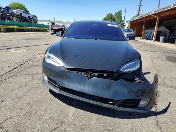 2018 TESLA MODEL S