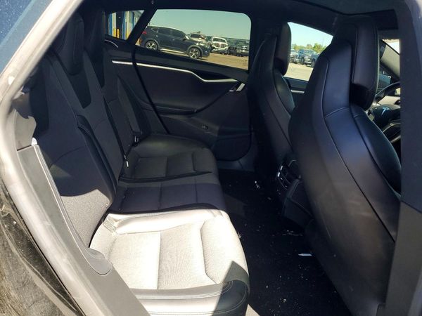 2018 TESLA MODEL S