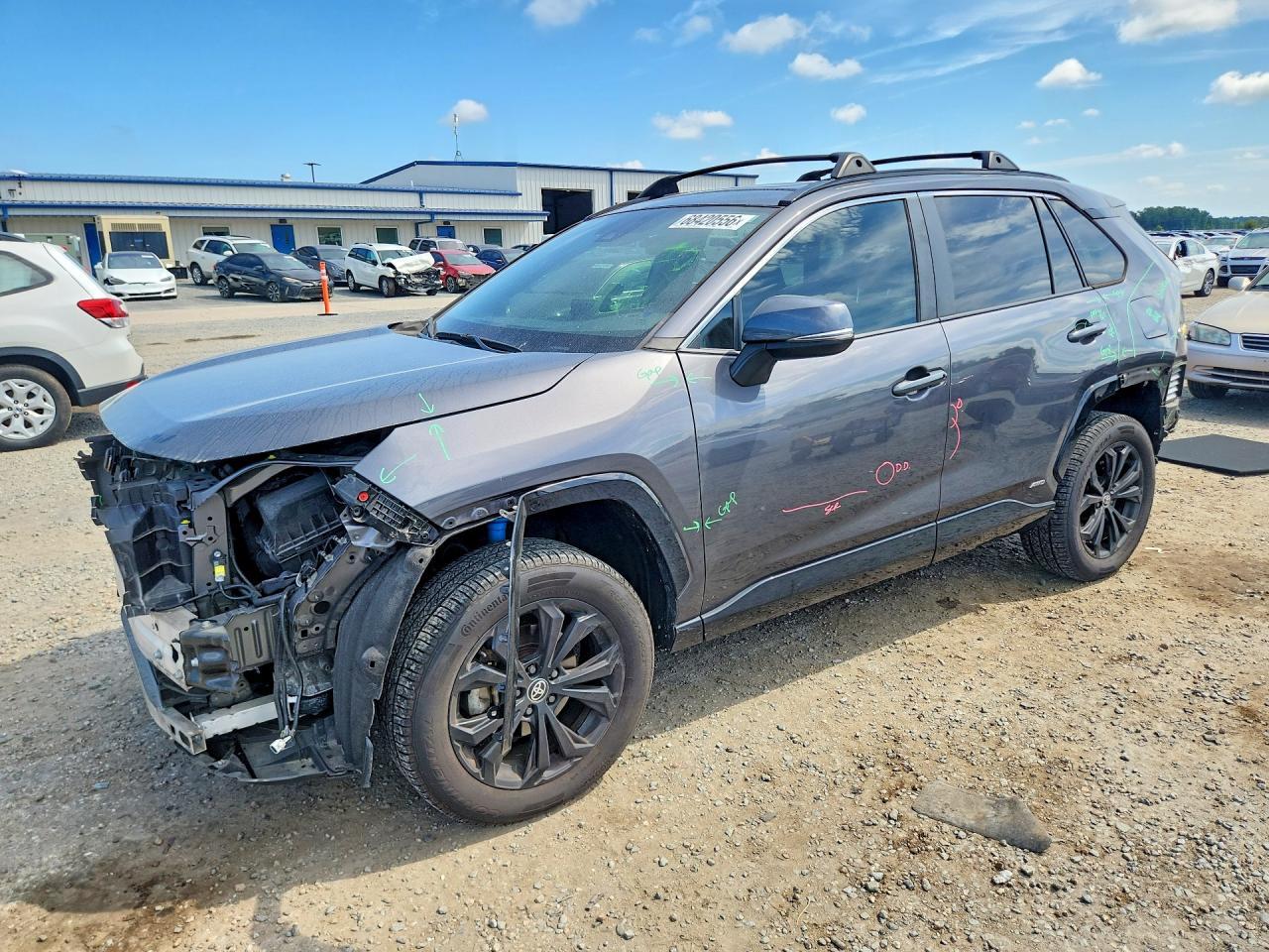 2022 TOYOTA RAV4 SE
