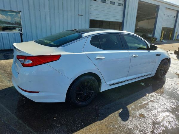 2013 KIA OPTIMA SX