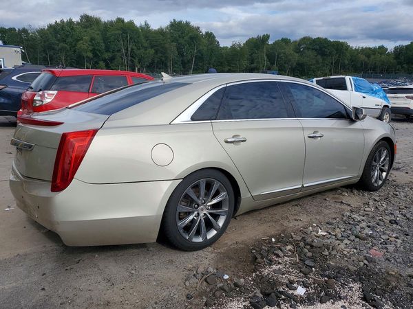 2013 CADILLAC XTS Luxury — PSRA