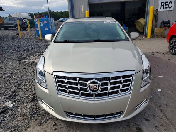 2013 CADILLAC XTS Luxury — DIRF