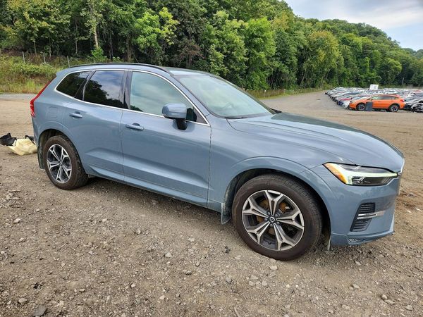2022 VOLVO XC60 Momentum (excl S60)
