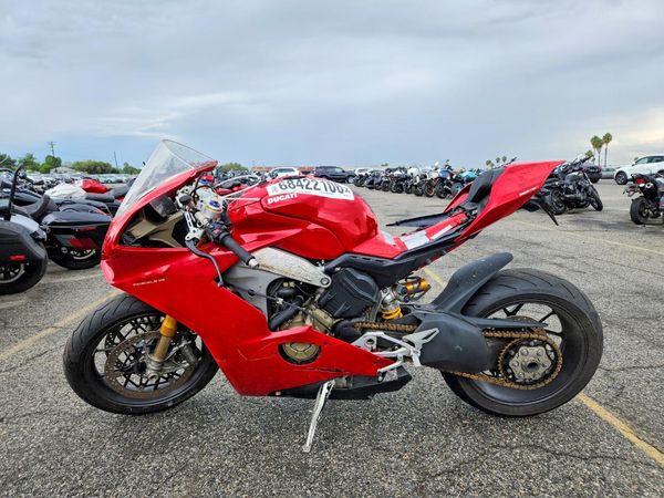 2018 DUCATI PANIGALE