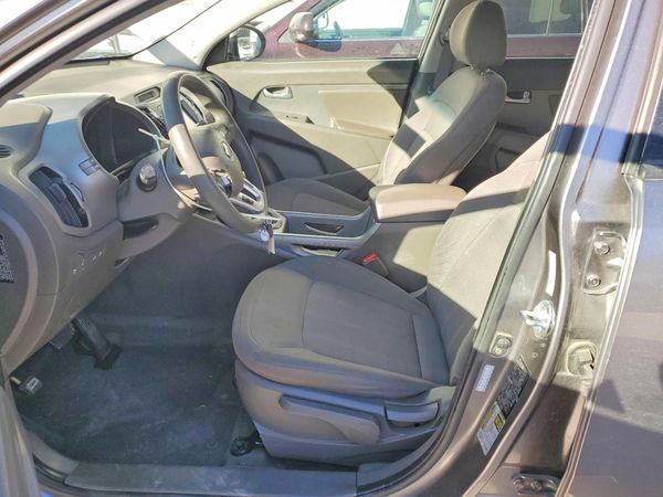 2013 KIA SPORTAGE LX — DENT