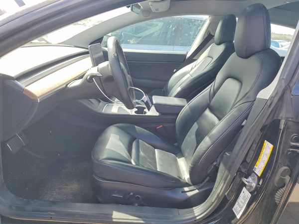 2021 TESLA MODEL 3 — DENT