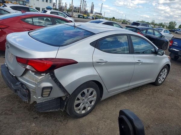 2016 HYUNDAI ELANTRA