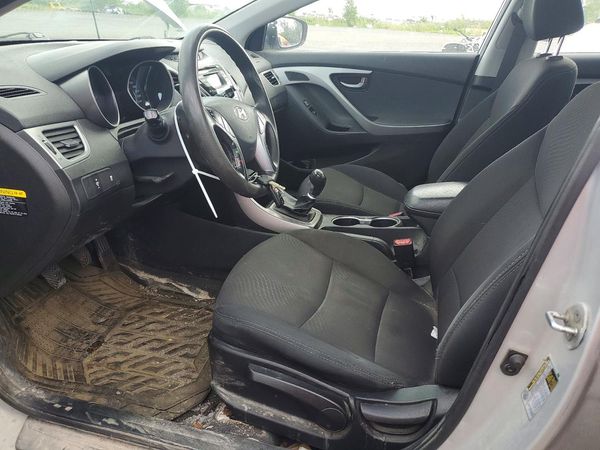 2016 HYUNDAI ELANTRA