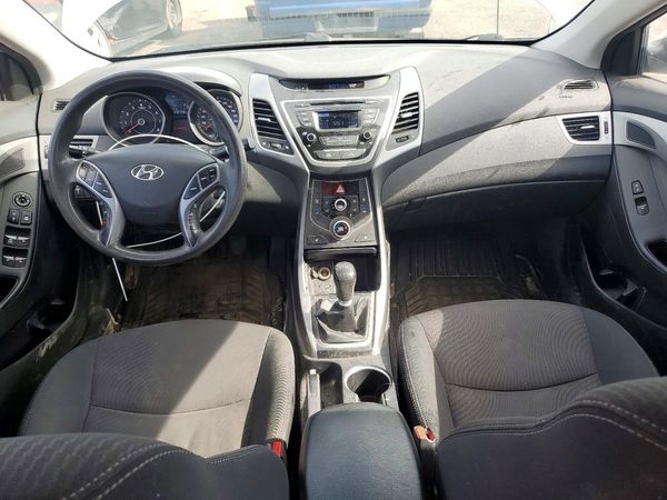 2016 HYUNDAI ELANTRA