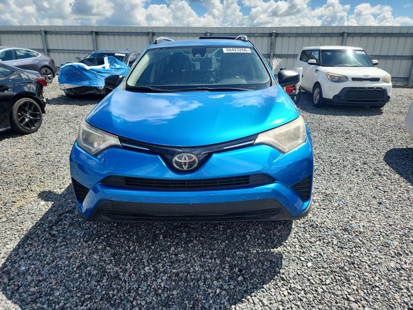 2018 TOYOTA RAV4 LE